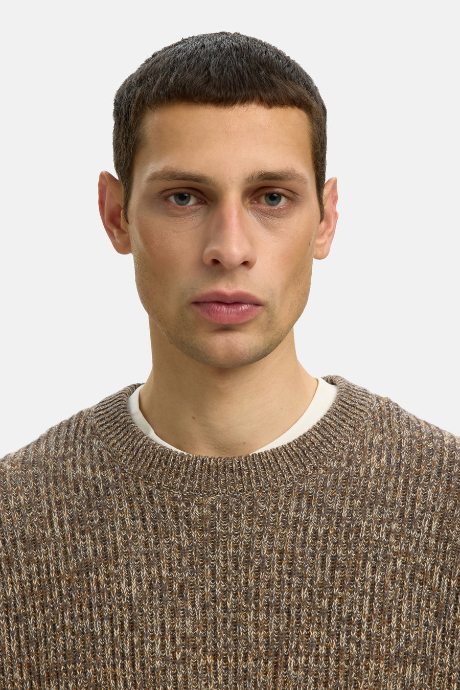 Pull col O brun - SELECTED