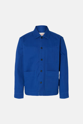 Veste bleue de SELECTED, à manches longues, fermeture boutonnée et deux poches sur le devant.