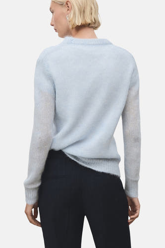 Blauw gebreide trui met ronde hals van MANGO, met lange mouwen en effen dessin.