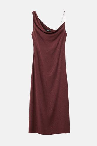 T-shirt Bordeaux à manches longues de MANGO, avec une ligne d'épaule dégagée et des petites taches.