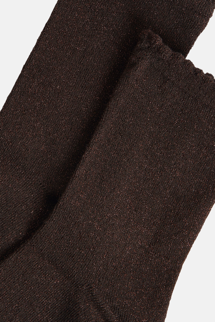 Chaussettes brunes de PIECES®, avec des paillettes et un bord rayé, sur un fond clair.