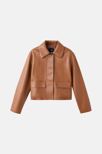Manteau brun de MANGO avec des manches longues, un col et des poches sur l'avant.