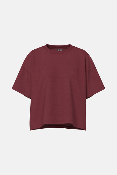 T-shirt Bordeaux à manches courtes de PIECES®, dos uni.