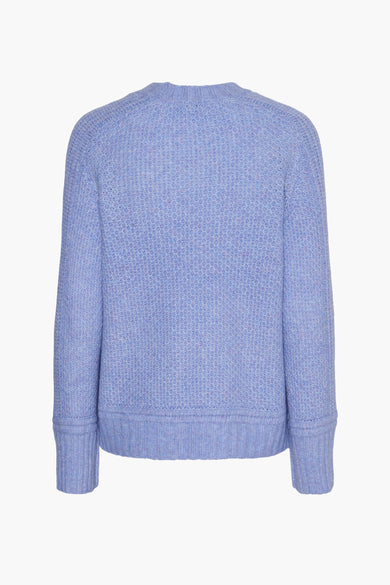 Blauwe trui met ronde hals van PIECES®, met een gebreide textuur.
