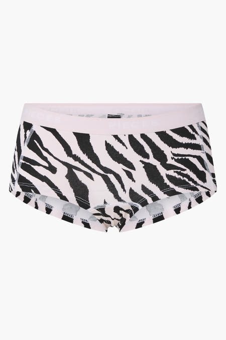 Shorty rose de PIECES® avec un imprimé zèbre en noir et blanc.
