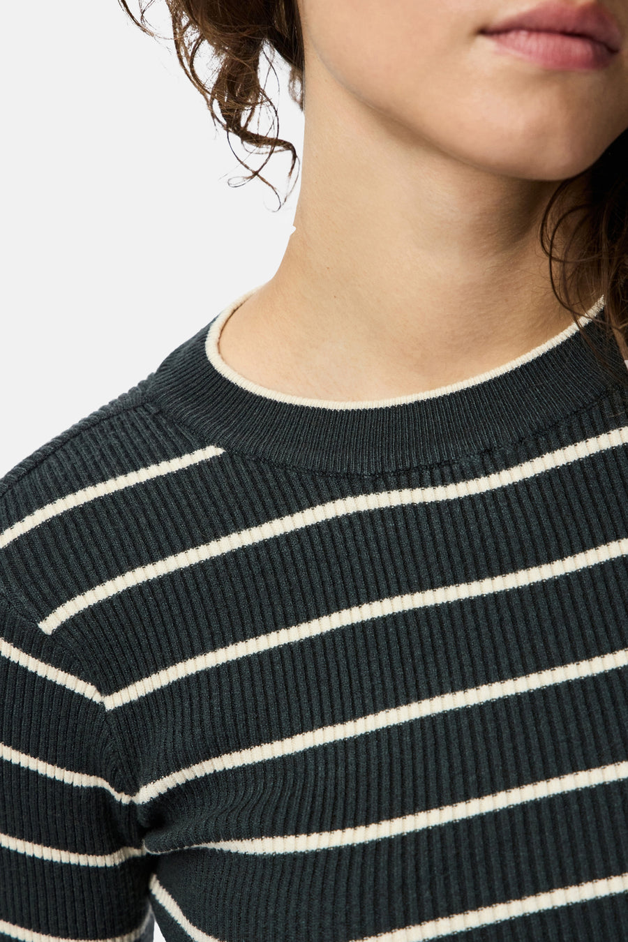 Pull à col rond - vert - PIECES®