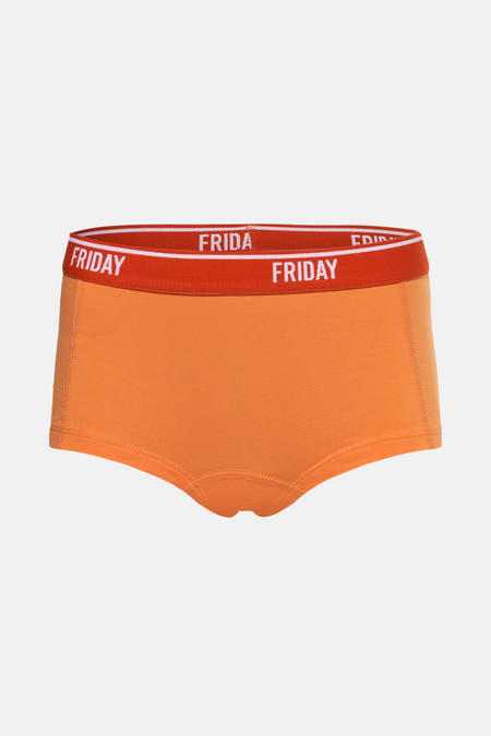 Shorty orange PIECES® avec une ce taille é é la les texte texteFRFR' et 'FRIDAY'.