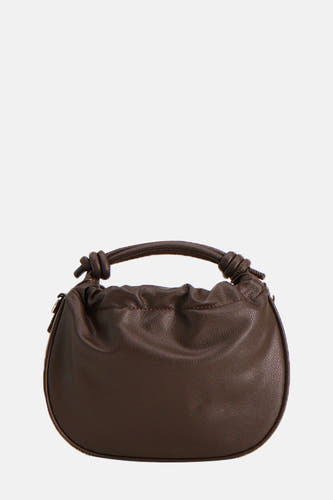 Sac à main brun PIECES® avec un design imprimé et une poignée ronde avec des boutons.