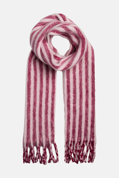 Écharpe d'hiver rayée rose de PIECES avec des franges.