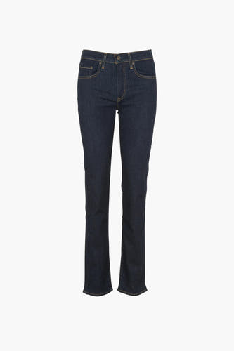 Jean droit bleu marine de Levi's®, avec des surpiqures jaunes et une texture denim classique.