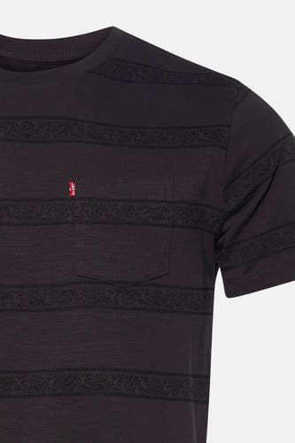 T-shirt noir à manches courtes Levi's® avec motif cachemire rayé et poche poitrine.