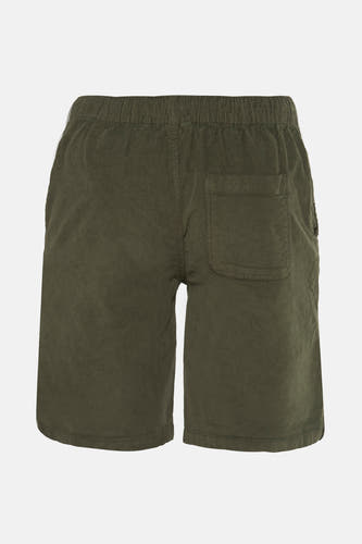 Groene corduroy short van REDEFINED REBEL, met achterzak en elastische tailleband.
