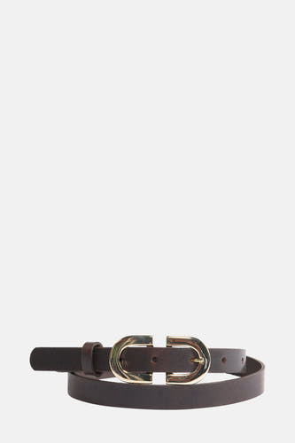 Ceinture brune de Legend, avec une boucle d'or.