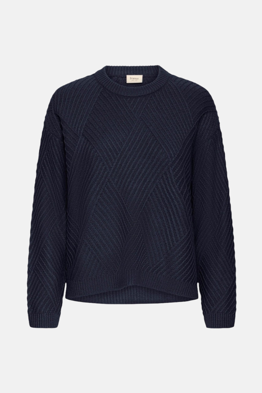 Donkerblauwe gebreide trui met geometrisch patroon.
