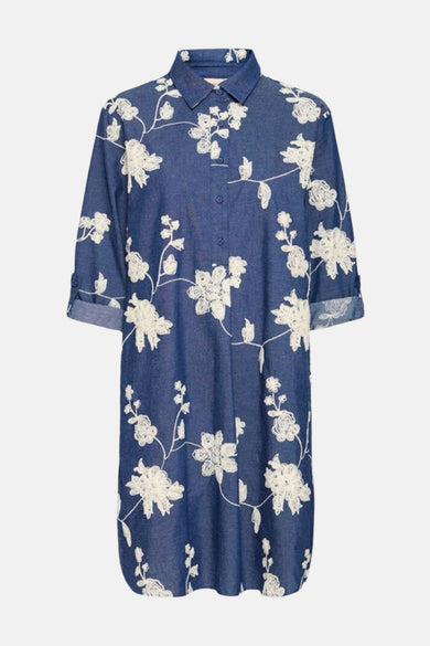 Robes bleues à longues manches de France, avec des motifs de fleurs brodés blancs.