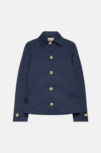 Veste courte bleue de Fransa, à manches longues, fermeture boutonnée et poches plaquées.