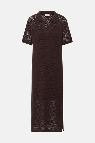 Robe marron à manches courtes de Fransa, avec motif ajour sur toute la longueur.