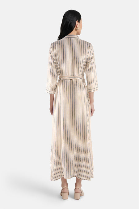 Robe multicolore à manches longues de Fransa, à motif rayé et ceinture, dos.