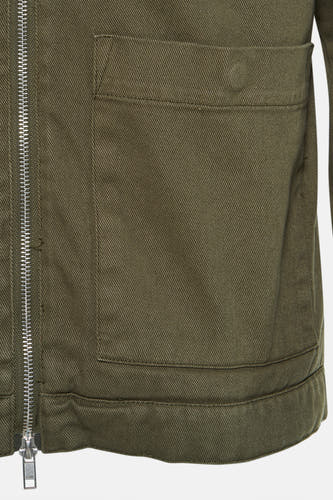Veste courte verte de SOLID, avec une fermeture éclair argentée et une poche poitrine.