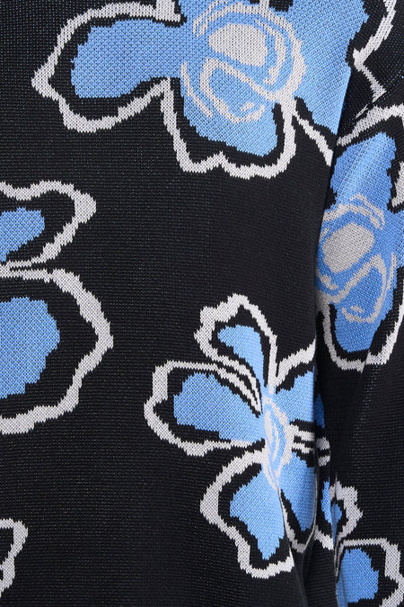Gilet noir à col rond de SOLID, avec un motif de fleurs en bleu et blanc.