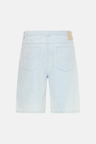 Lichtblauwe denim shorts van SOLID, achterzijde met twee zakken, lichte was, rechte pasvorm