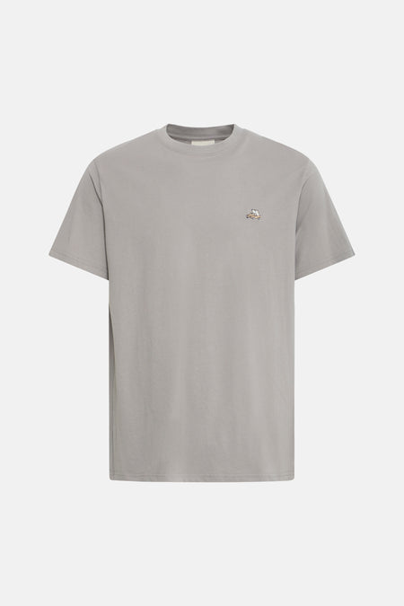 T-shirt à manches courtes gris clair de SOLID, avec col rond et motif camper brodé sur la poitrine.