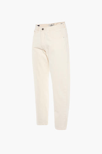 Jean droit écru de REDEFINED REBEL, uni et avec un style classique cinq poches.