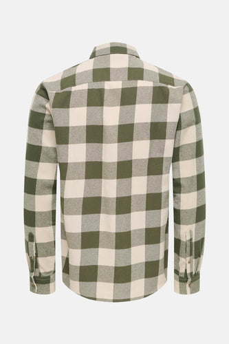 Geruite flanellen overhemd, groen en beige.
