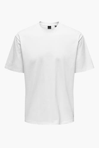 T-shirt blanc d'ONLY & SONS, couleur unie et manches courtes.