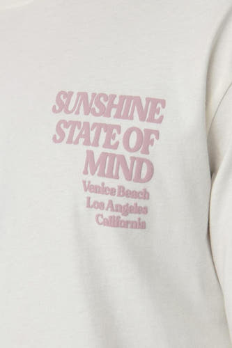 Beige T-shirt met korte mouwen van ONLY & SONS® met roze opdruk van "Sunshine State of Mind".