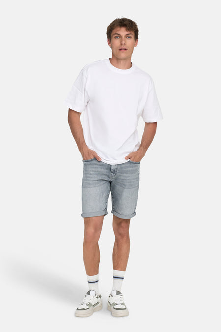 Short - light grey denim