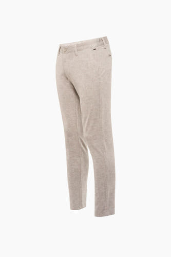 Pantalon de costume brun d'ONLY & SONS®, avec un motif subtil de carreaux et une coupe slim.