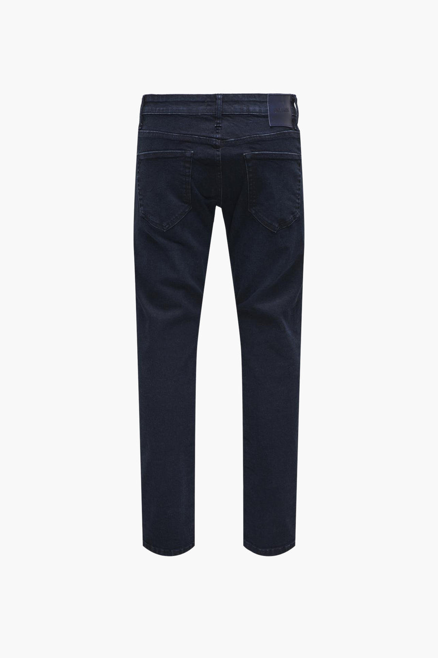 Blauwzwarte slim jeans denim van ONLY & SONS, met achterzakken en riemlussen, op een witte achtergrond.

