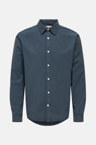 Chemise bleue à manches longues de ONLY & SONS®, unie et avec des boutons blancs.