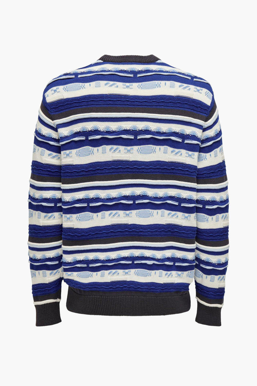 Blauwe trui met ronde hals van ONLY & SONS®, met gestreepte patronen in wit, blauw en grijs.