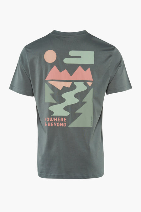 T-shirt vert avec manches courtes de ONLY & SONS avec une impression graphique sur le dos.