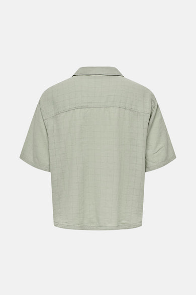 Kaki hemd met korte mouwen van ONLY & SONS®, met een subtiel ruitpatroon en een relaxte pasvorm, achterkant.
