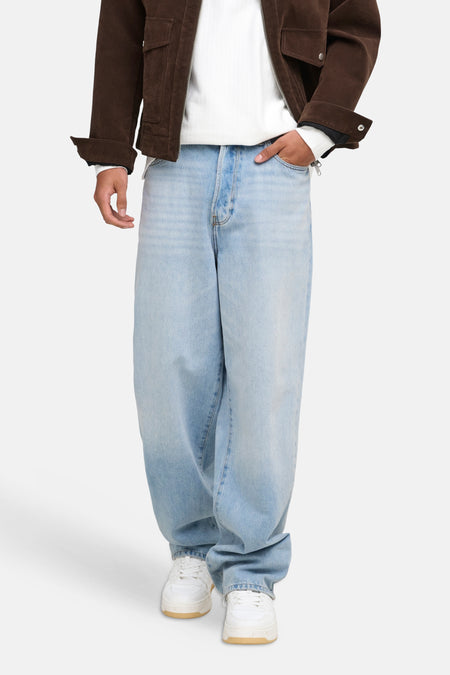 FADE - light blue denim