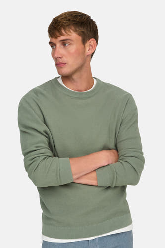 T-shirt vert avec col rond de ONLY & SONS, à manches croisées et en subtile texture.