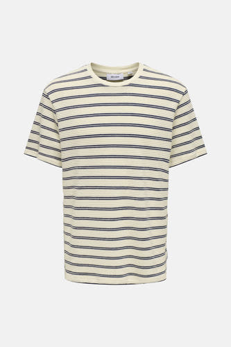 T-shirt écru à manches courtes ONLY & SONS, avec rayures horizontales bleu marine et texture tissée, dos.