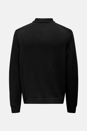Gilet noir de ONLY & SONS®, avec une texture finement tricotée et un col simple, vu de derrière.