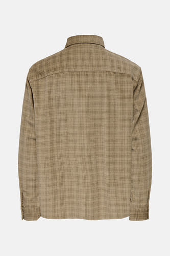 Chemise beige à longues manches de ONLY & SONS, avec un motif de carreaux subtil.