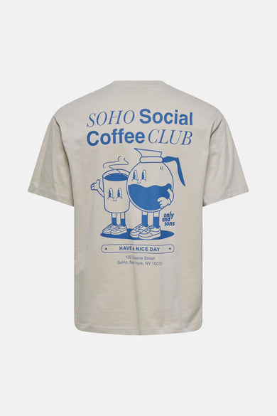 Ecru T-shirt met korte mouwen van ONLY & SONS, met blauwe print van koffiekop en koffiekan.