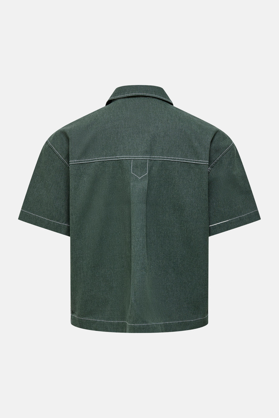Chemise vert foncé à manches courtes ONLY & SONS®, vue arrière avec surpiqûre contrastante blanche et tissu chiné.
