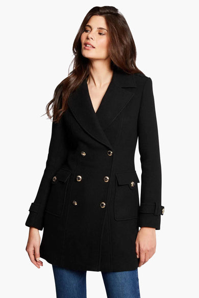 Manteau de laine noir avec des boutons d'or.
