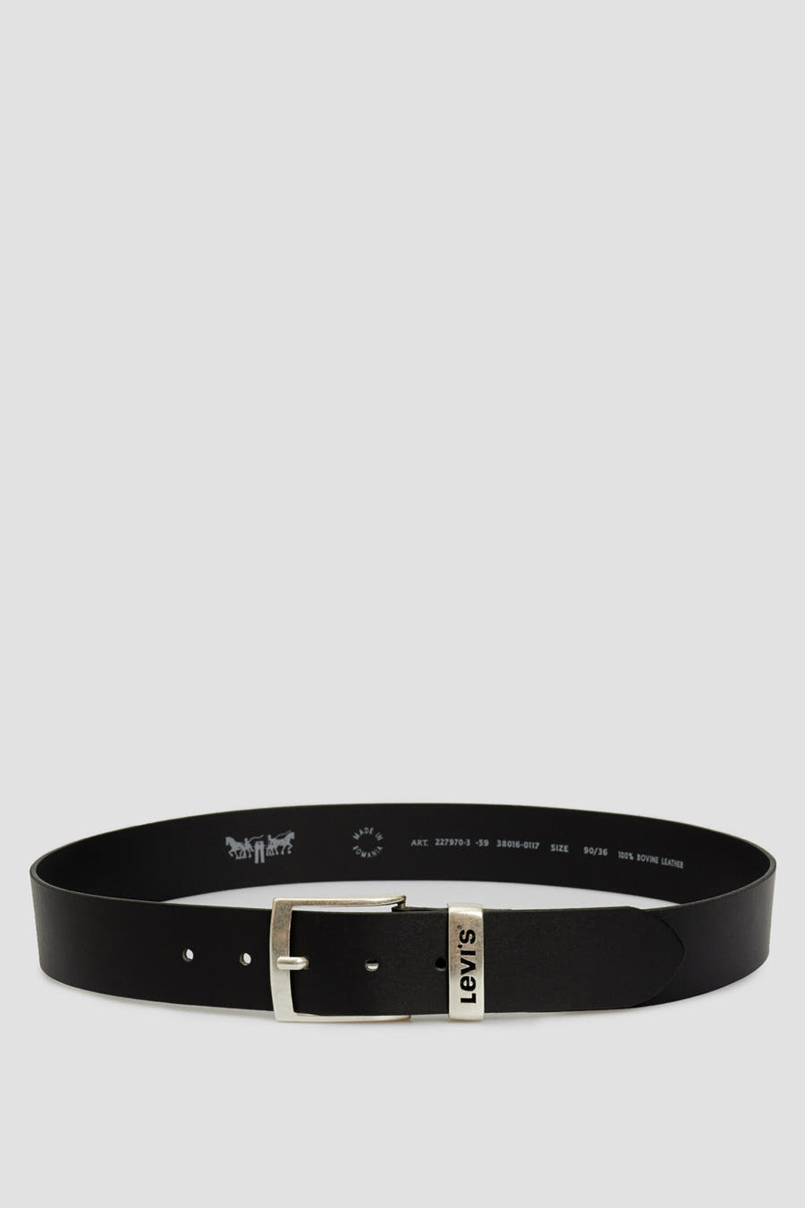 Ceinture noire de Levi's® Accessories avec une boucle argentée et une impression du logo.