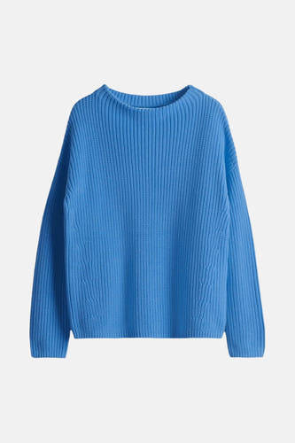 T-shirt bleu avec col rond d'OPUS, avec des manches longues et une texture côtelée.