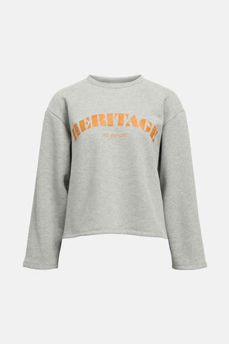 Gilet gris d'OBJECT, avec des manches longues et un imprimé "Heritage" orange sur la poitrine.