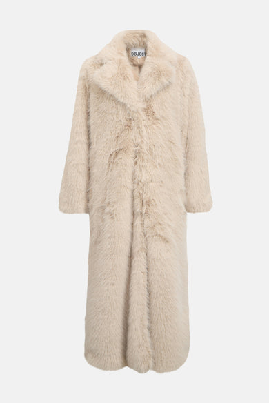 Ecru long manteau d'OBJECT, avec une douce texture fausse fourrure et un col classique.
