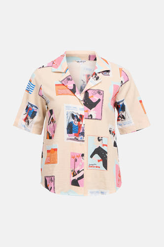 Chemise multicolore à manches courtes d'OBJECT, avec un motif accrocheur de cartes postales vintage.